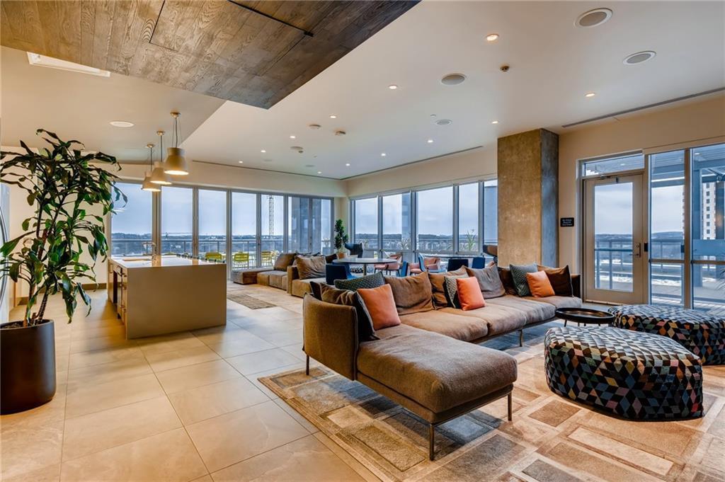 222 West Avenue Austin TX 78701