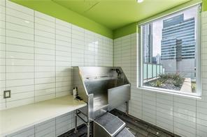 222 West Avenue Austin TX 78701
