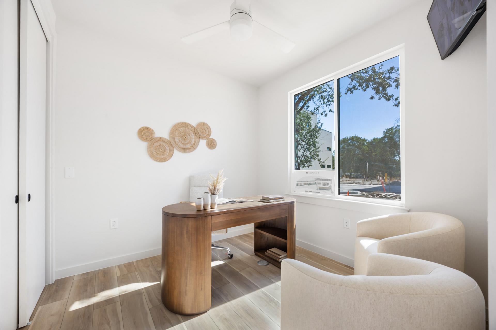 10821 Desert Trail Austin TX 78758