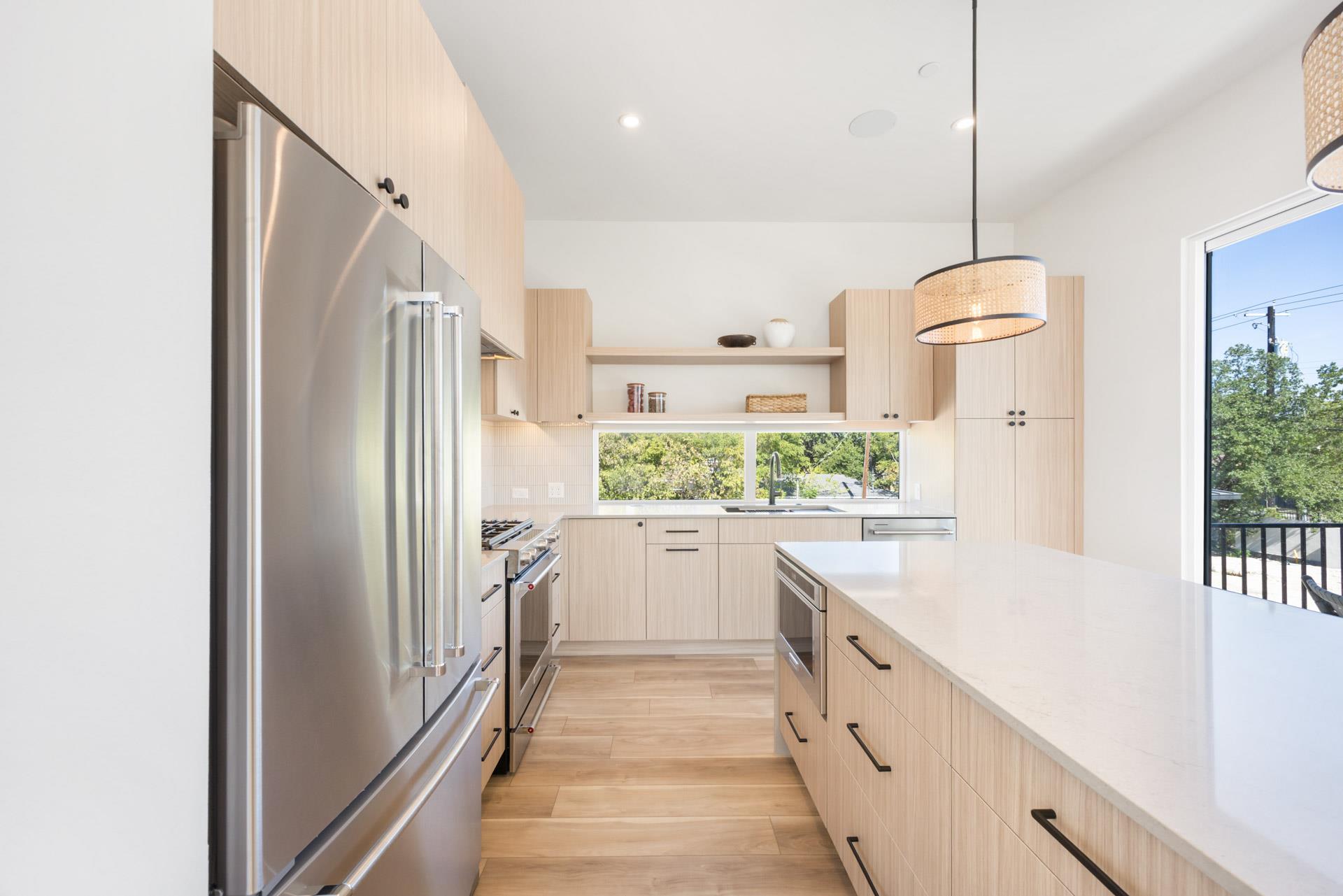 10821 Desert Trail Austin TX 78758