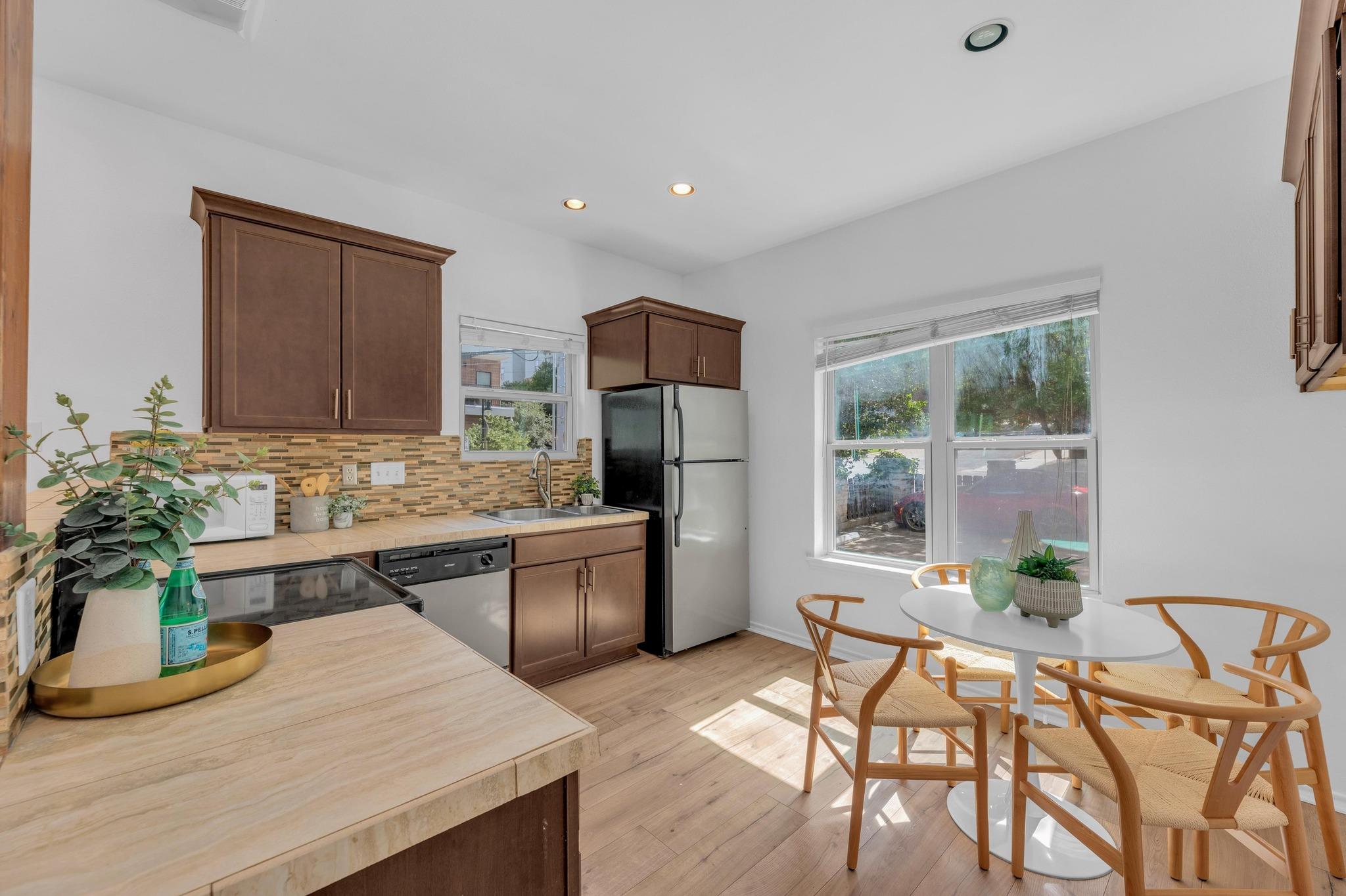 2414 Longview Street Austin TX 78705