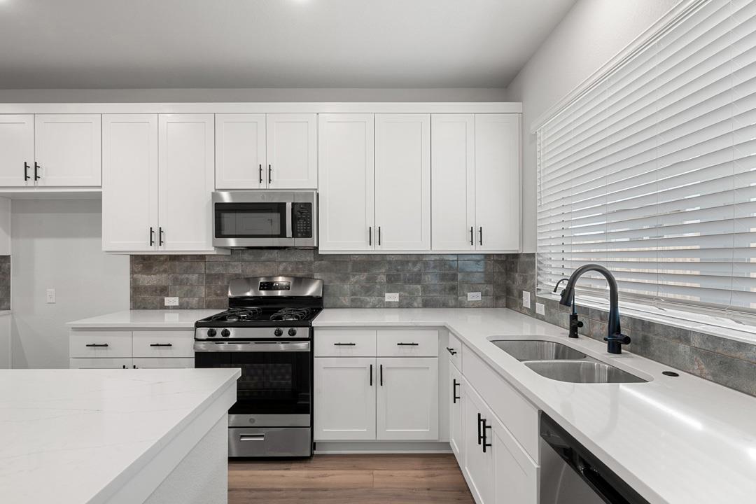 102 Marie Way Georgetown TX 78626