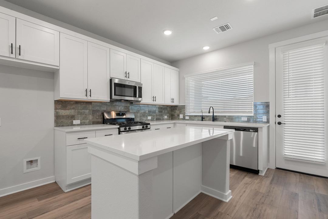 102 Marie Way Georgetown TX 78626