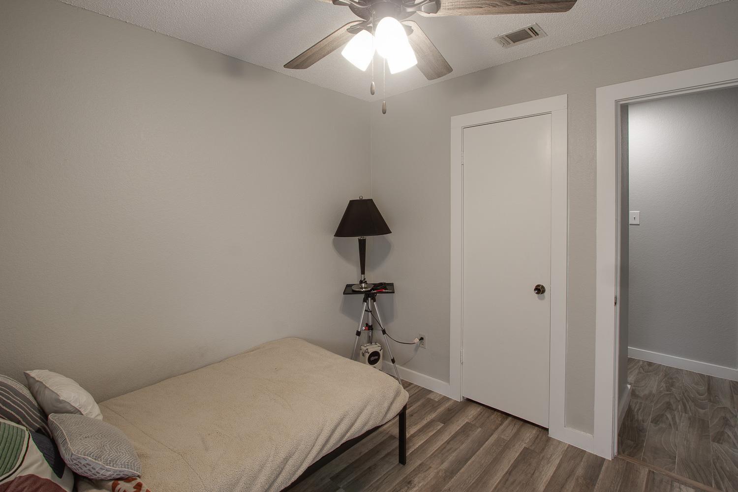 1015 E Yager Lane Austin TX 78753
