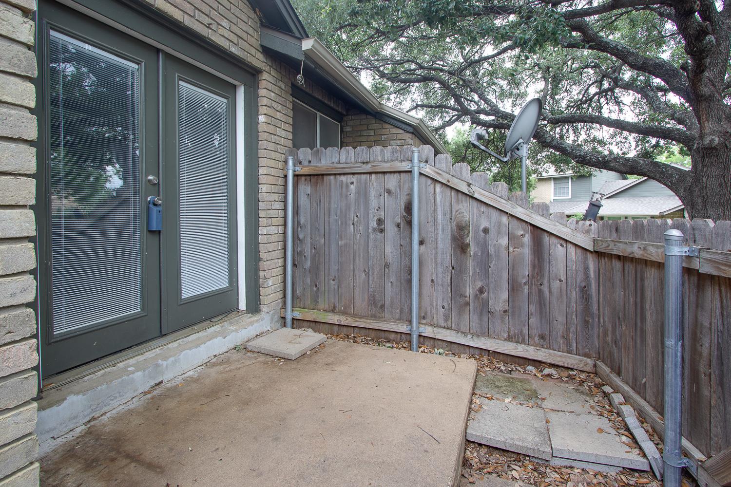 1015 E Yager Lane Austin TX 78753