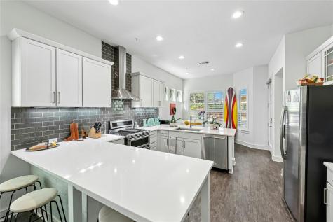 404 W Alpine Road Austin TX 78704