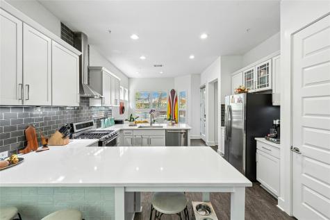 404 W Alpine Road Austin TX 78704