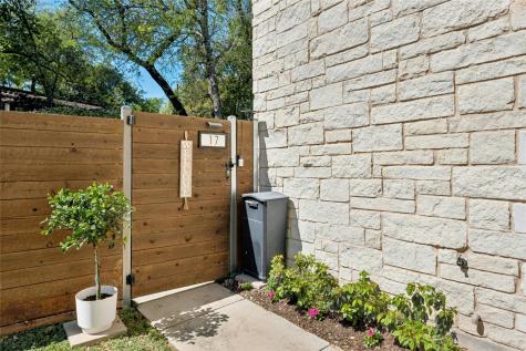 404 W Alpine Road Austin TX 78704