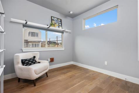 1310 Cedar Avenue Austin TX 78702