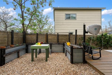 1310 Cedar Avenue Austin TX 78702