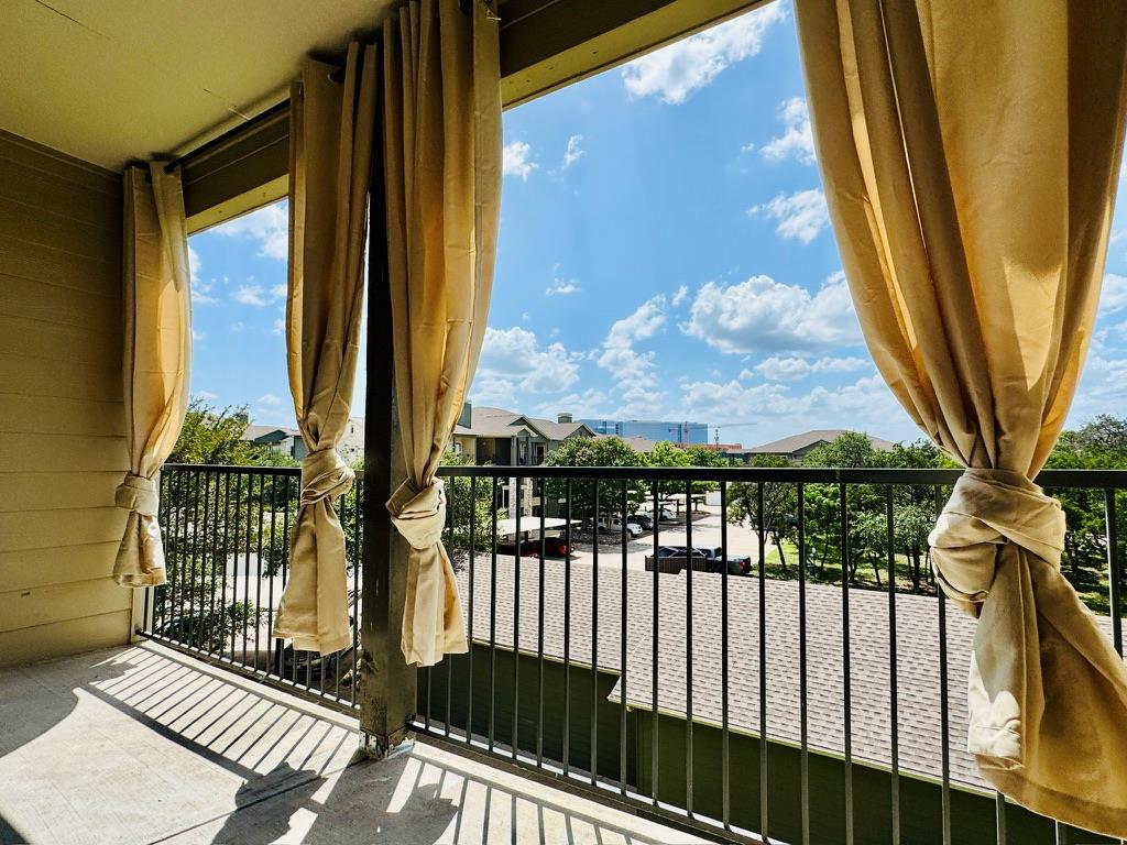 2320 Gracy Farms Lane Austin TX 78758