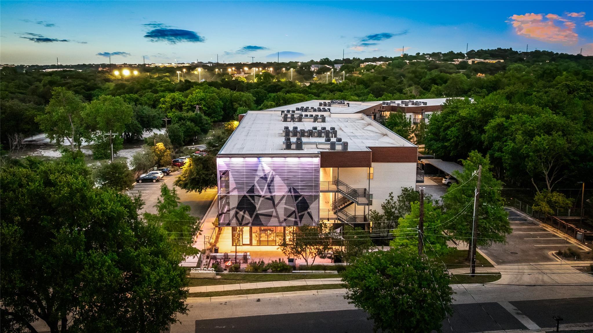 2505 Thornton Road Austin TX 78704