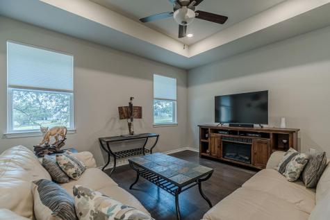 318 Dancing Oak Lane San Marcos TX 78666