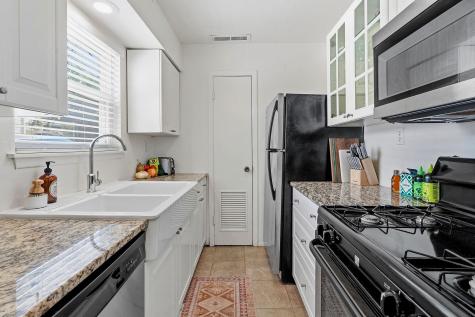 1106 W 22nd Street Austin TX 78705