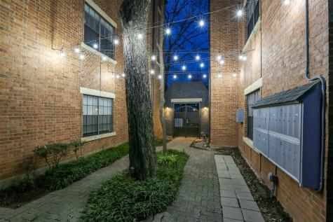 203 E 31st Street Austin TX 78705