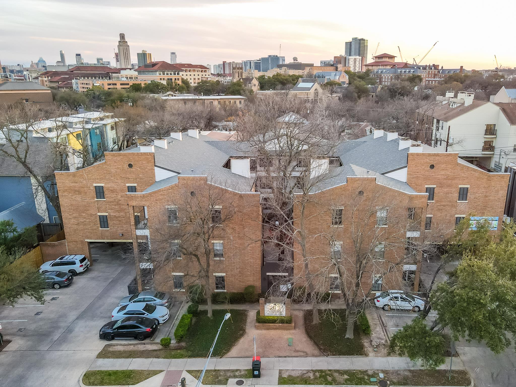 203 E 31st Street Austin TX 78705