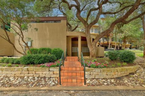 1735 Spyglass Drive Austin TX 78746