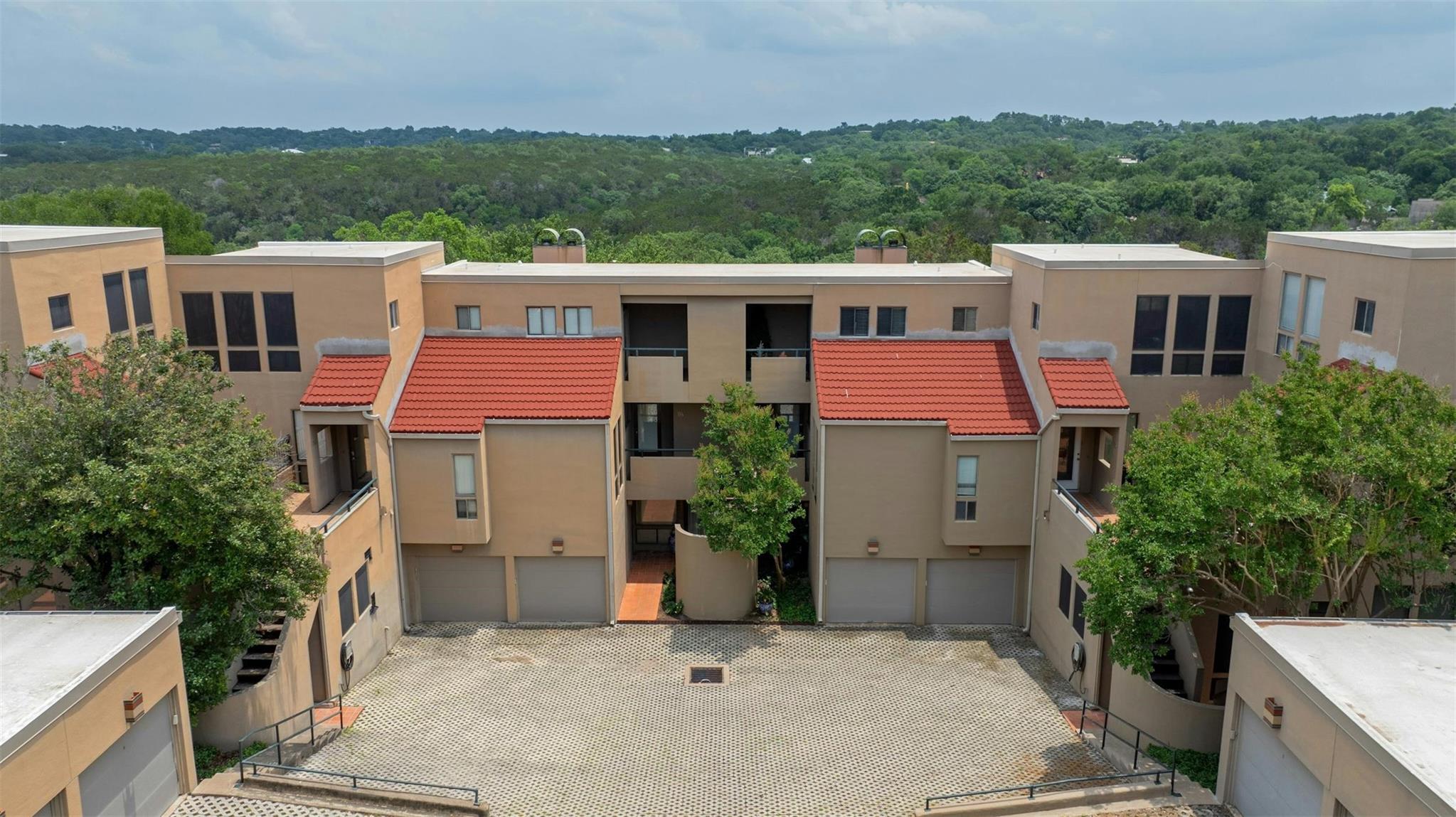 1735 Spyglass Drive Austin TX 78746