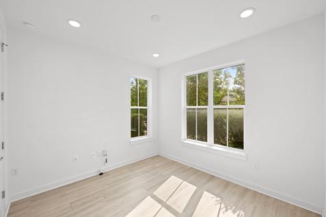 2624 Metcalfe Road Austin TX 78741