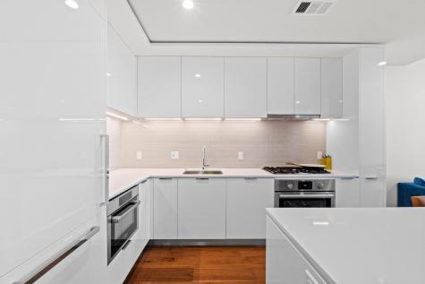 44 East Avenue Austin TX 78701