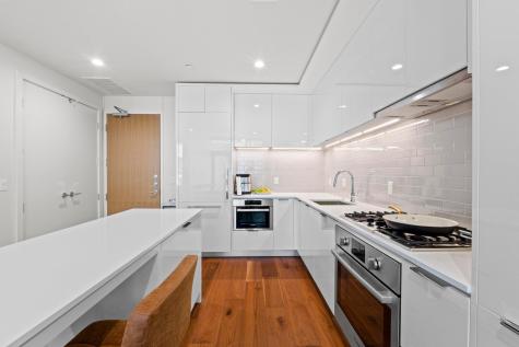 44 East Avenue Austin TX 78701