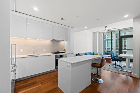 44 East Avenue Austin TX 78701