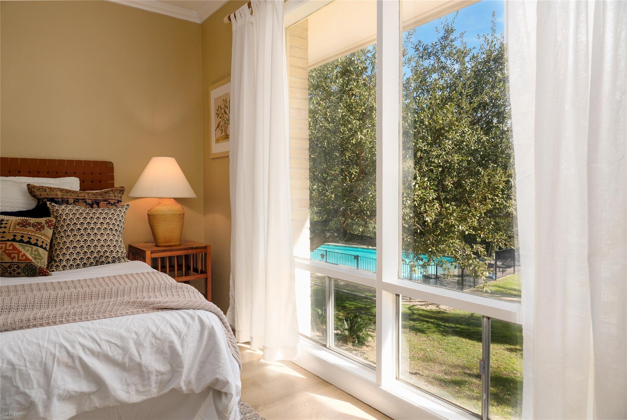 5326 Balcones Drive Austin TX 78731