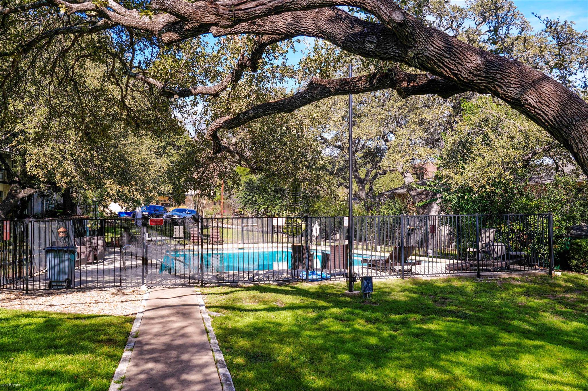 5326 Balcones Drive Austin TX 78731