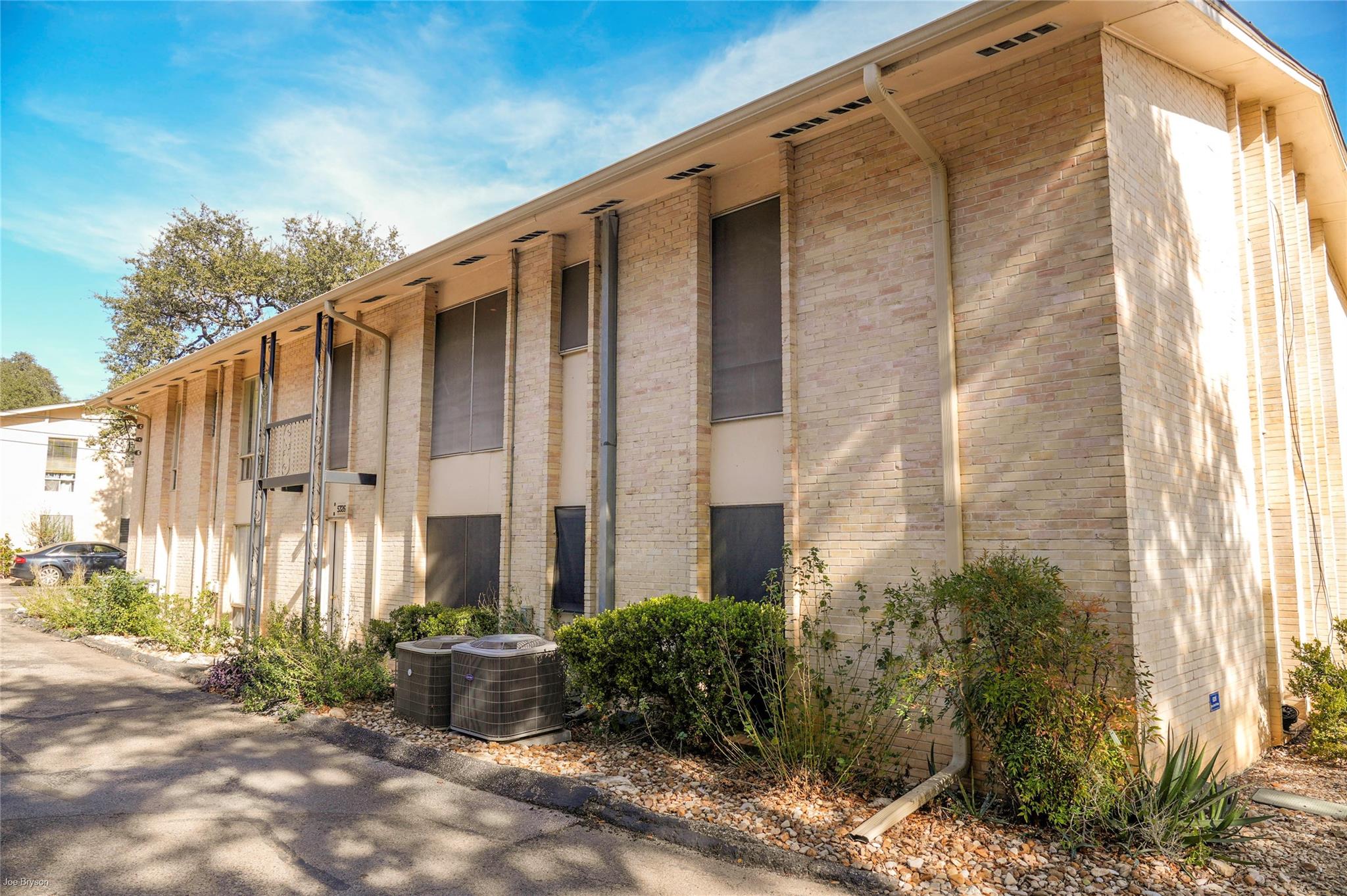 5326 Balcones Drive Austin TX 78731