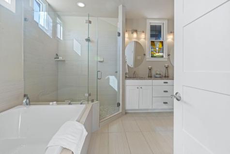 2208 Seabiscuit Cove Spicewood TX 78669