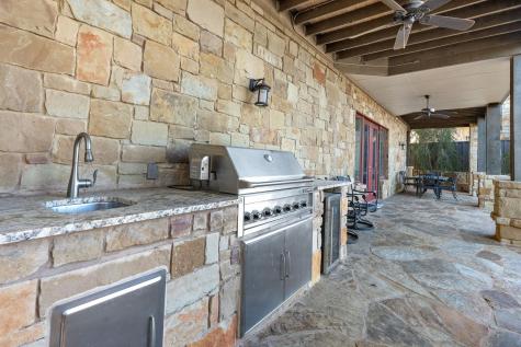 2208 Seabiscuit Cove Spicewood TX 78669