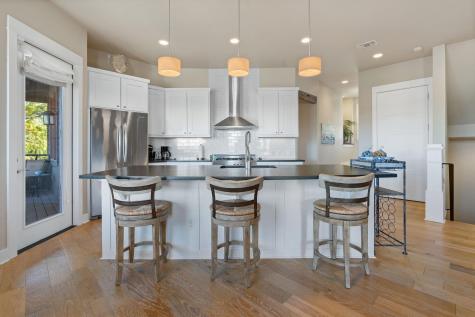 2208 Seabiscuit Cove Spicewood TX 78669