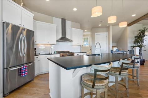 2208 Seabiscuit Cove Spicewood TX 78669