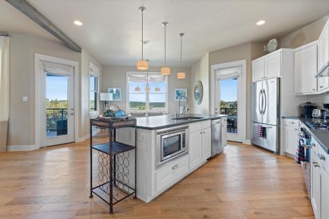 2208 Seabiscuit Cove Spicewood TX 78669