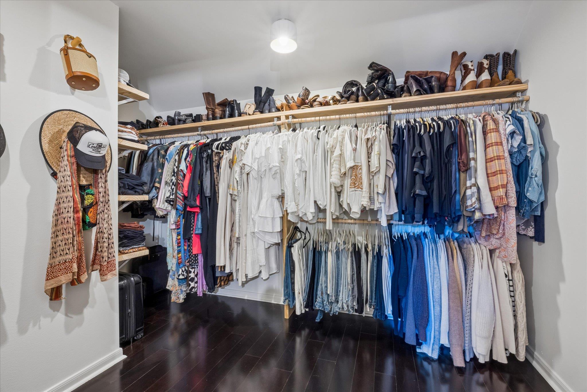 6602 Mesa Hollow Drive Austin TX 78750