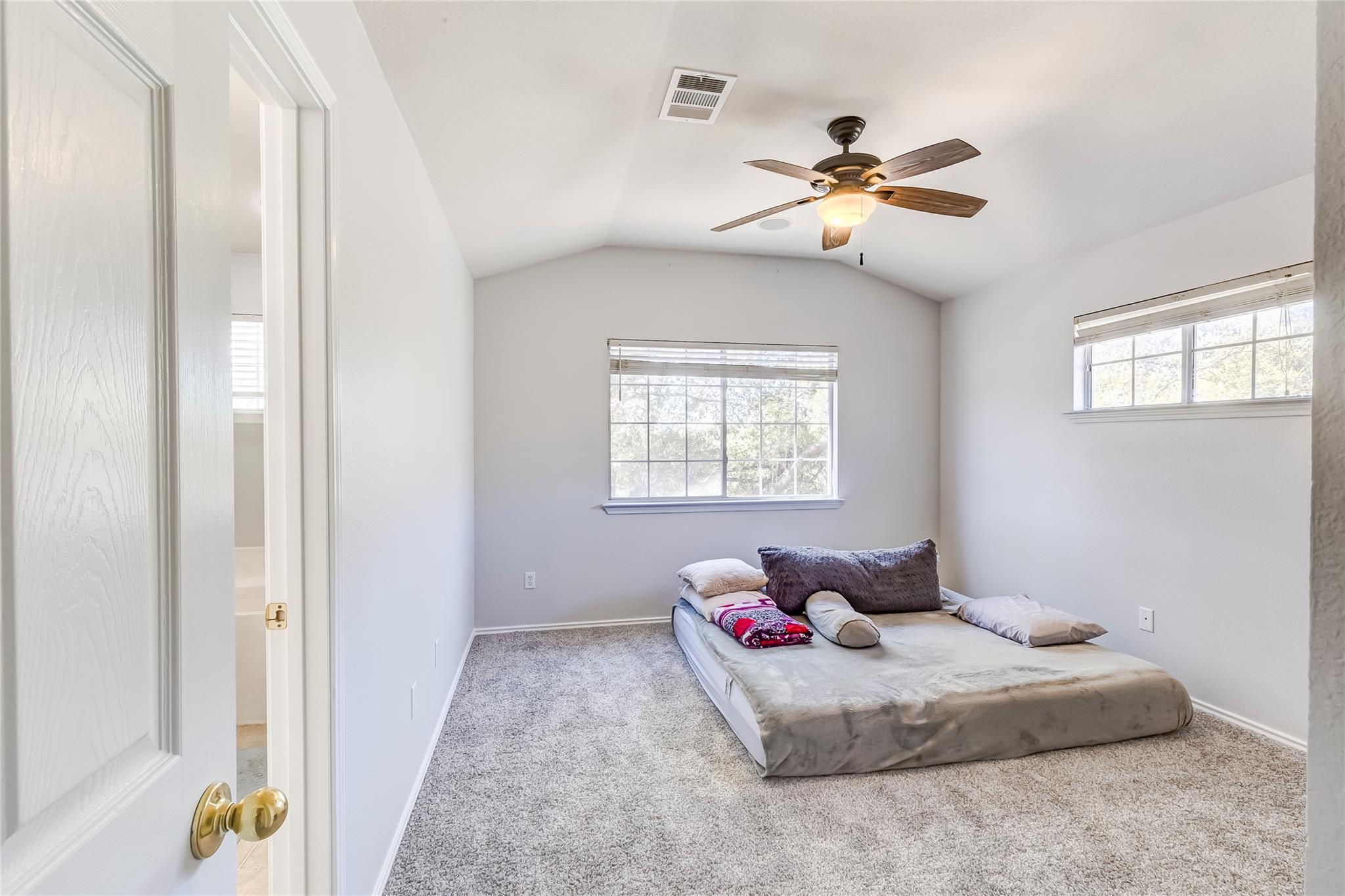 16100 S Great Oaks Drive Round Rock TX 78681