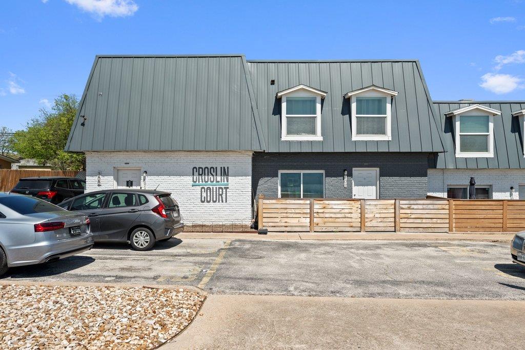 300 E Croslin Street Austin TX 78752
