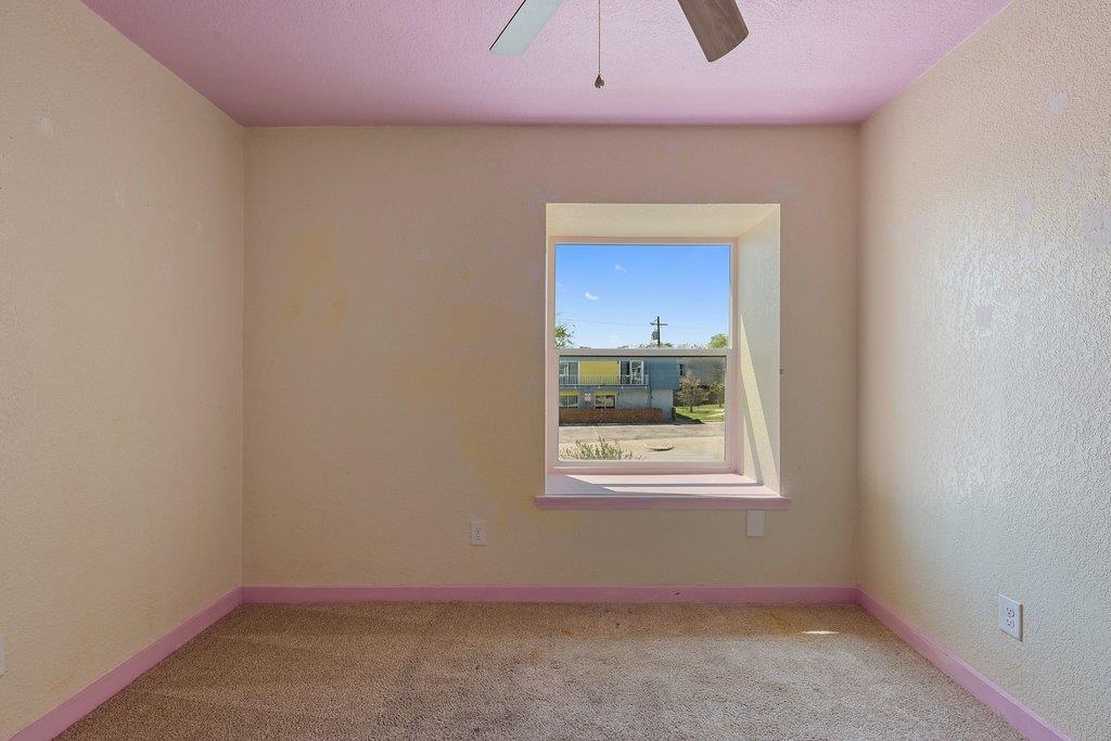 300 E Croslin Street Austin TX 78752