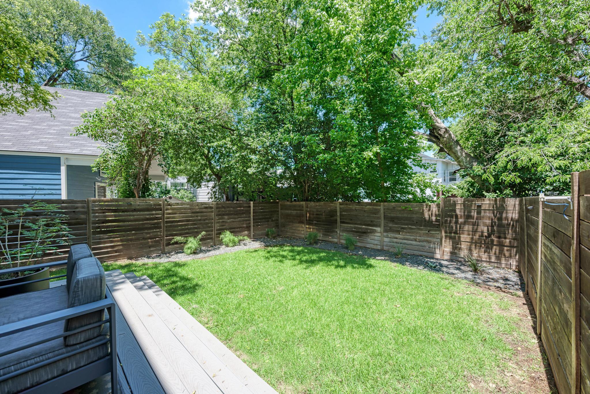 918 Cardinal Lane Austin TX 78704