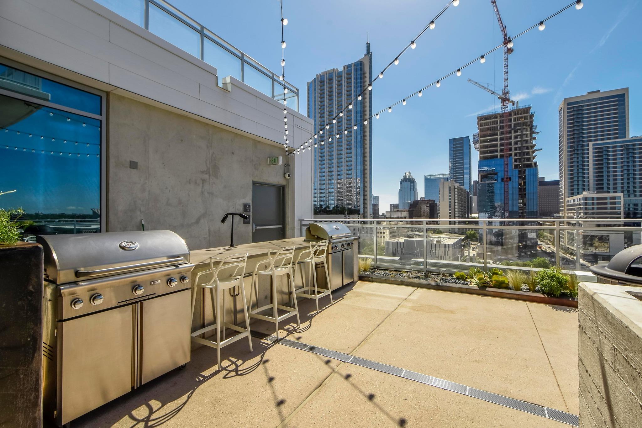 222 West Avenue Austin TX 78701