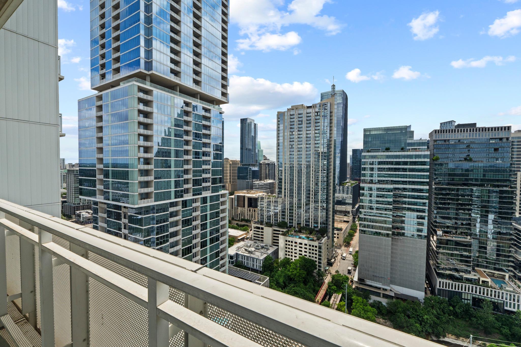 222 West Avenue Austin TX 78701