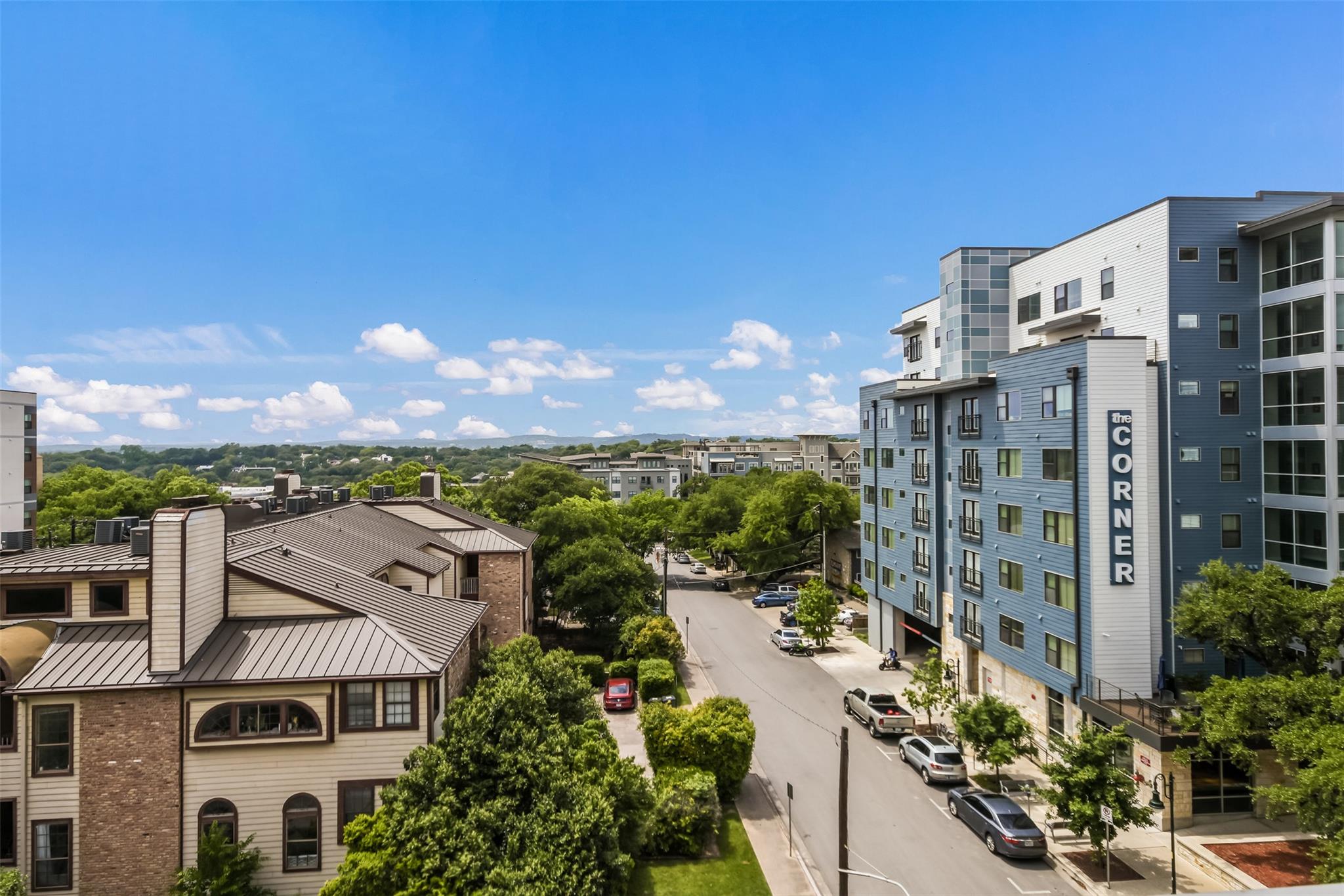 910 W 25th Street Austin TX 78705