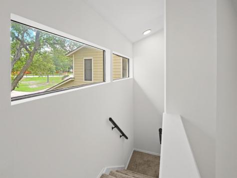 512 Eberhart Lane Austin TX 78745