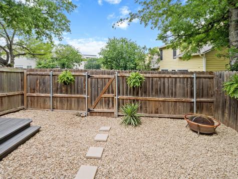 512 Eberhart Lane Austin TX 78745