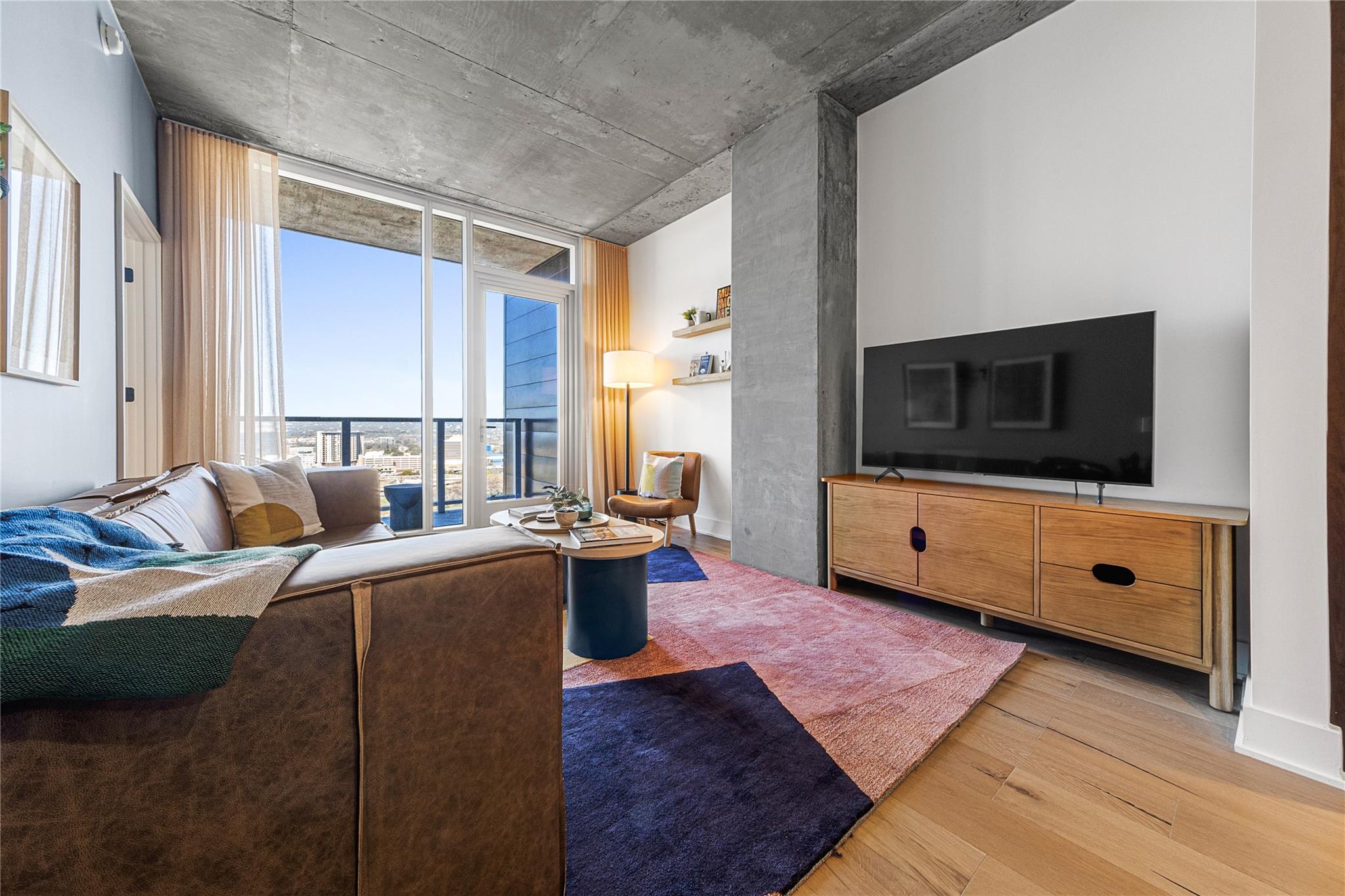 48 East Avenue Austin TX 78701