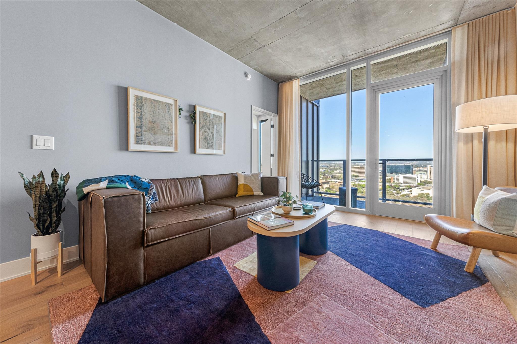 48 East Avenue Austin TX 78701