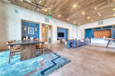 48 East Avenue Austin TX 78701