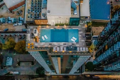 48 East Avenue Austin TX 78701