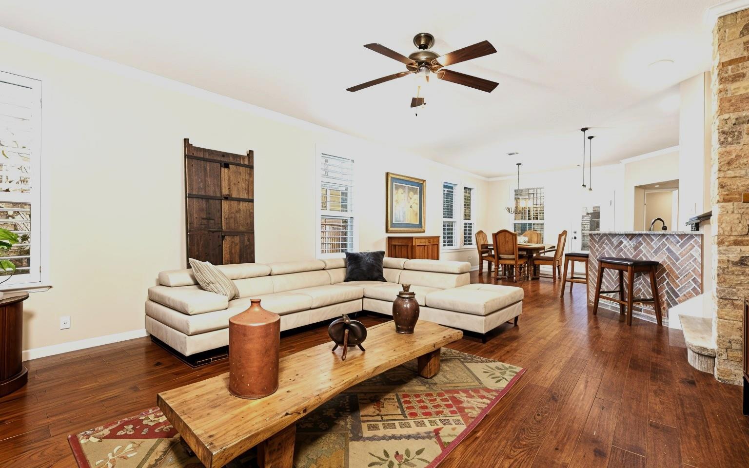 503 S Meadowlark Street Lakeway TX 78734