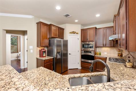 503 S Meadowlark Street Lakeway TX 78734